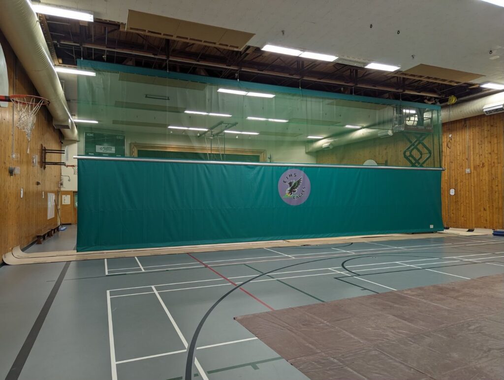 Gym Divider